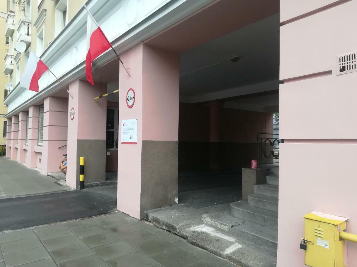 Apartament Grochowska Warszawa Esterno foto
